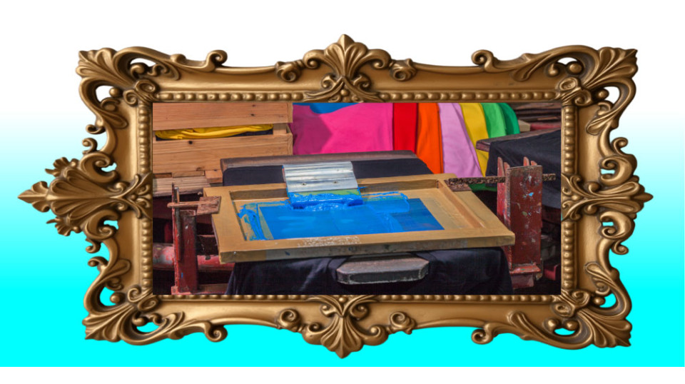 BANNER-CORNICE